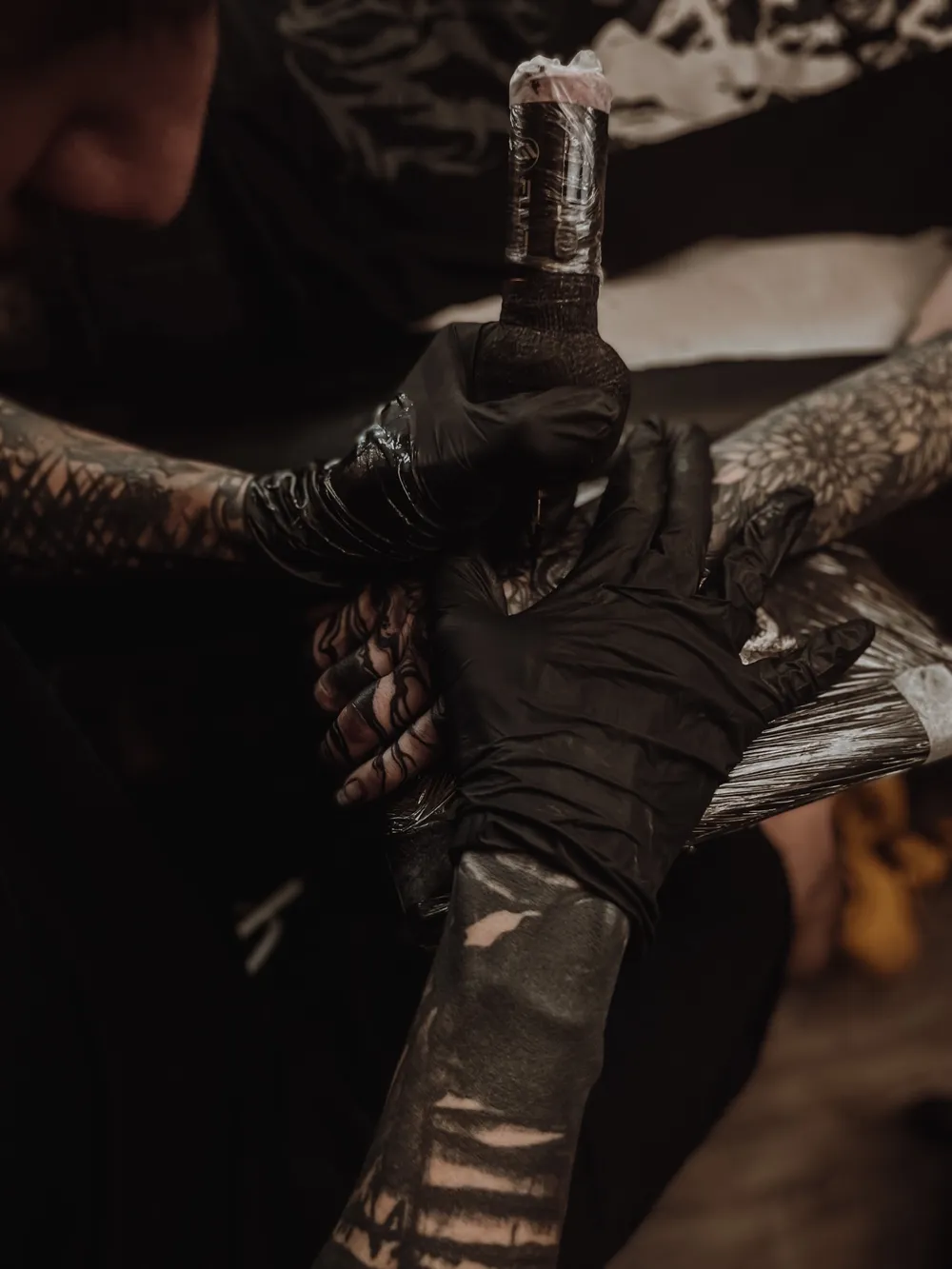 Tatouage réalisé chez Electric Funeral Tattoo — pièce 12
