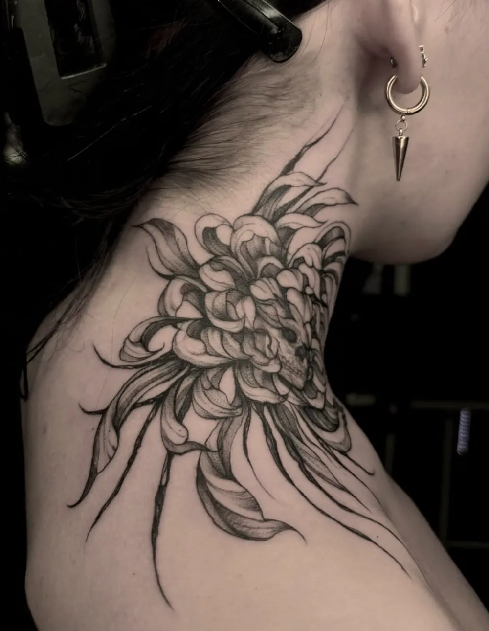 Tatouage réalisé chez Electric Funeral Tattoo — pièce 3