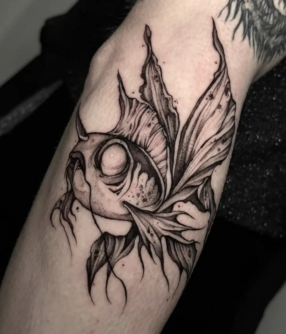Tatouage réalisé chez Electric Funeral Tattoo — pièce 4