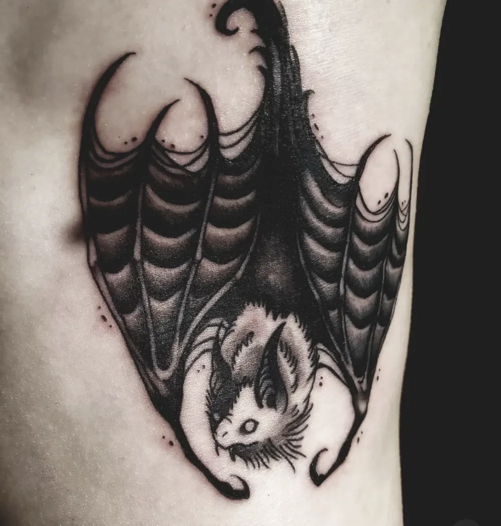 Tatouage réalisé chez Electric Funeral Tattoo — pièce 7